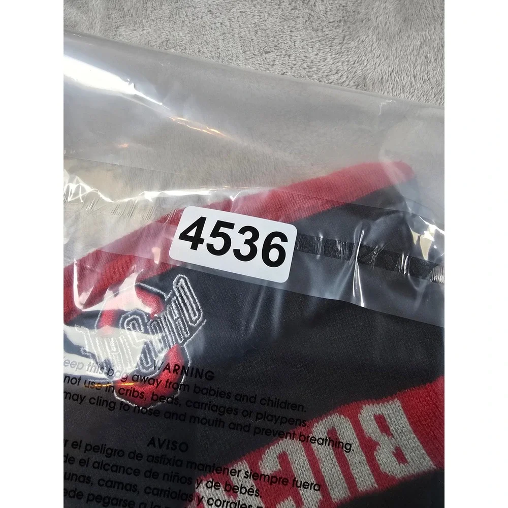 Ohio State Buckeyes Beanie Hat Cap Youth Kids Black Red‎ Football NCAA